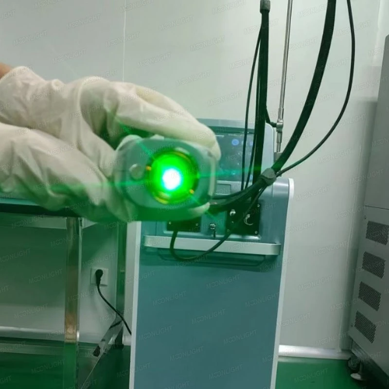 Alexandrite laser detail